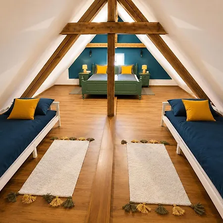 Apartman Bergauszeit Alte Post Im Allgaeu Mit Garten, Bach & Spielplatz *
